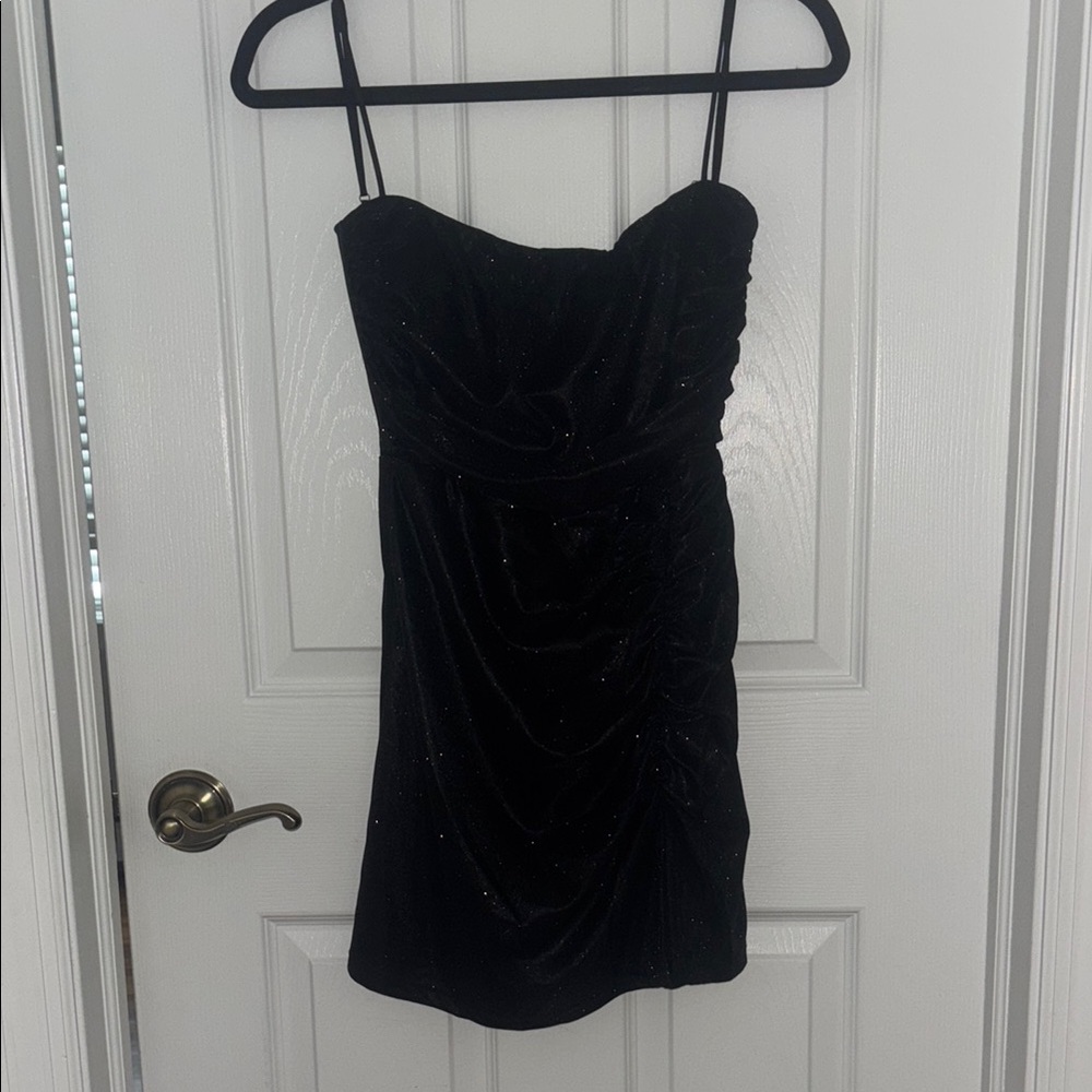 Lucy in the Sky Black Ruched Sheath Mini Dress